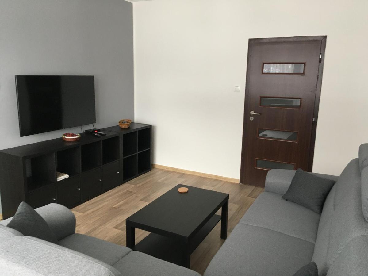 Апартаменти Apartman 21 Лоучна-над-Десноу Екстер'єр фото